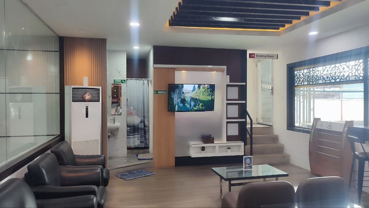 Waiting Lounge